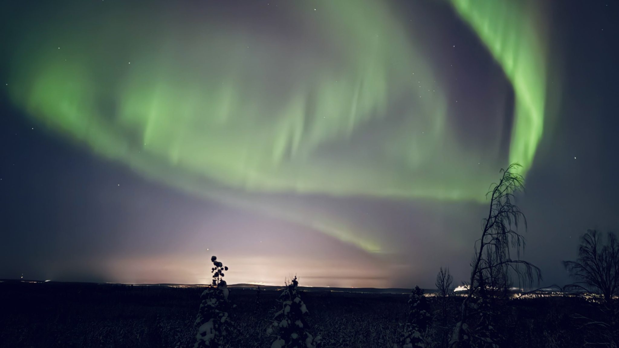 What causes the northern lights? A simple explanation